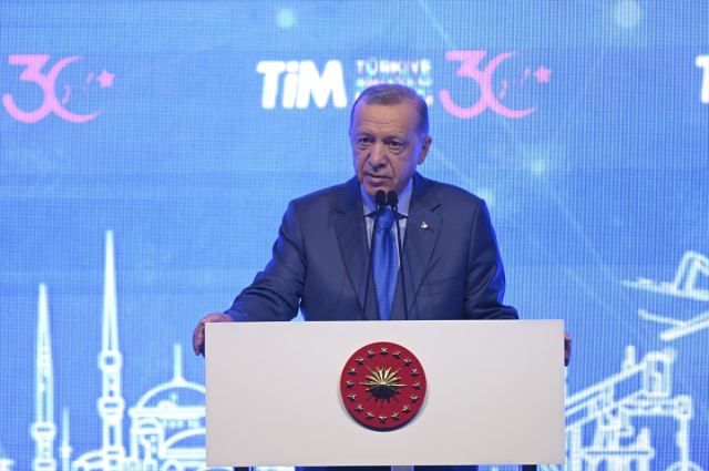 Cumhurbaşkanı Erdoğan'dan enflasyon mesajı: Seçim belirsizliği ortadan kalktı, artık elimiz daha güçlü
