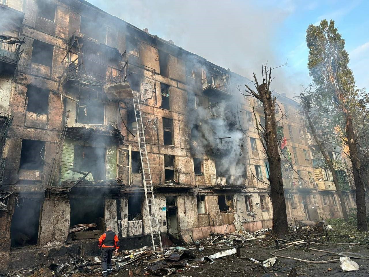 Rusya, Zelenskiy’nin memleketini vurdu: 3 ölü, 25 yaralı