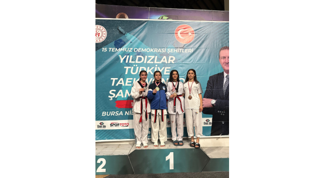 Yunusemreli Selvinaz Türkiye şampiyonu oldu