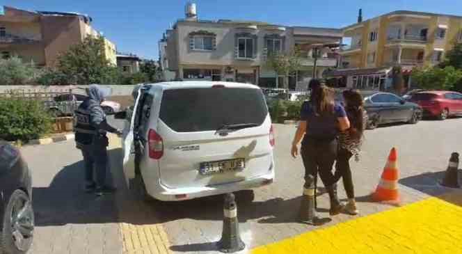 Hatay’da hırsızlık şüphelisi 2 kadın tutuklandı
