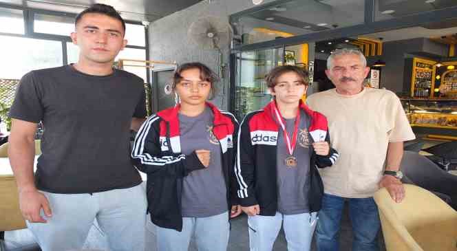 Burhaniyeli sporcu Türkiye üçüncüsü oldu