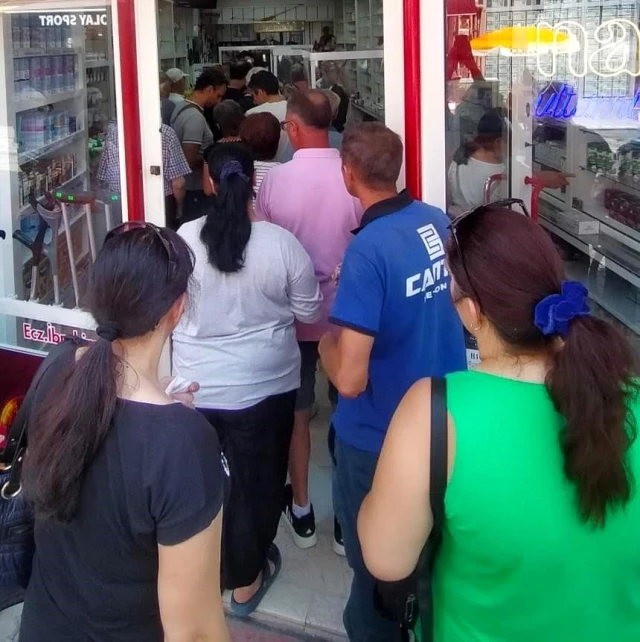 Bulgar turistlerin yeni gözdesi! Ucuza ilaç almak için sınırdan akın akın geliyorlar