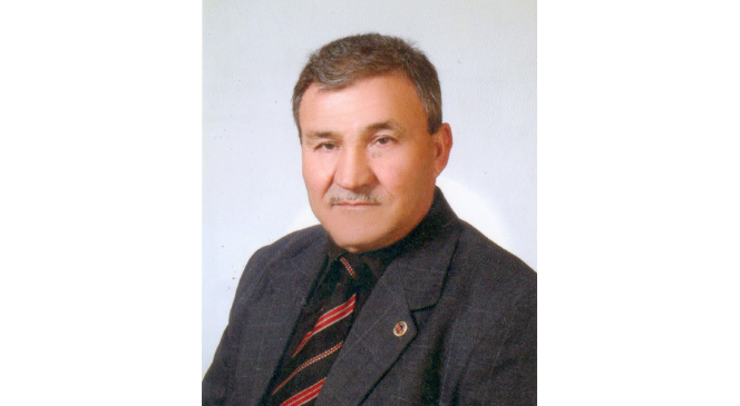 Traktör kazasında ölen eski Belediye Başkanı toprağa verildi İhlas Haber Ajansı