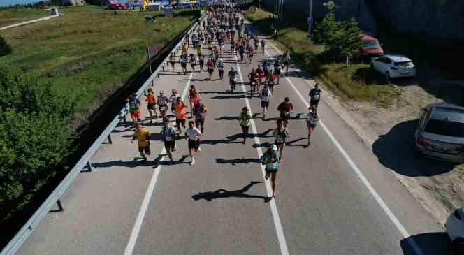 Uludağ’da 2 bin 200 koşucu, unutulmaz ‘Ultra Trail’ heyecanı yaşadı