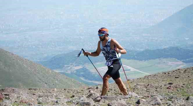 Erciyes Ultra Sky Trail Dağ Maratonu, VK etabı ile başladı İhlas Haber Ajansı