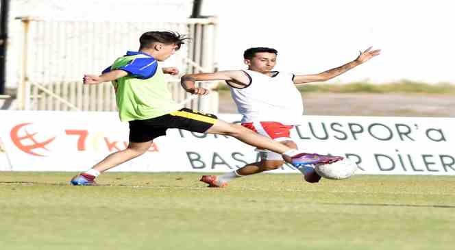 Turgutluspor profesyonel takım seçmeleri tamamlandı