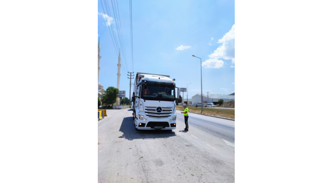 Burdur’da trafik denetimlerinde 18 araca ceza uygulandı