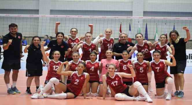 Türkiye Kadın Milli Takımı, şampiyonayı namağlup sürdürüyor