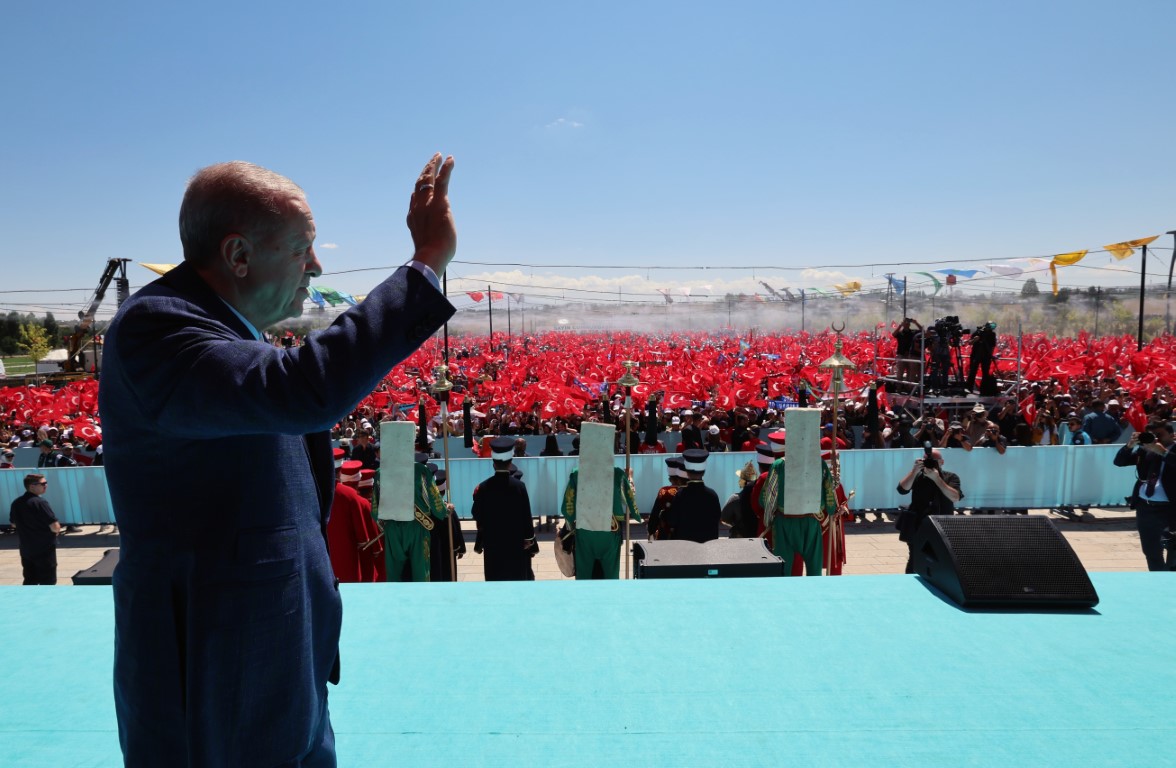 Cumhurbaşkanı Erdoğan: “Biz hep içeriden aldığımız darbelerle sarsıldık”