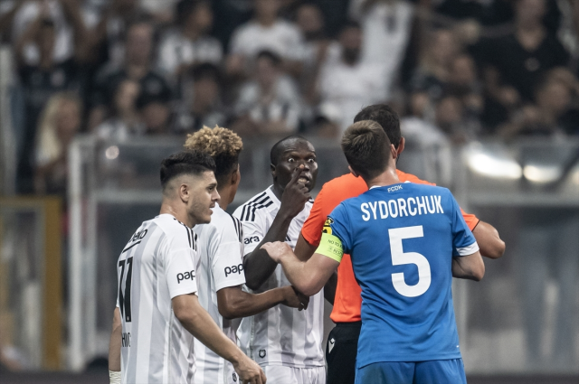 Son Dakika: Beşiktaş, play-off turunda Dinamo Kiev'i eleyerek Konferans Ligi'nde adını gruplara yazdırdı