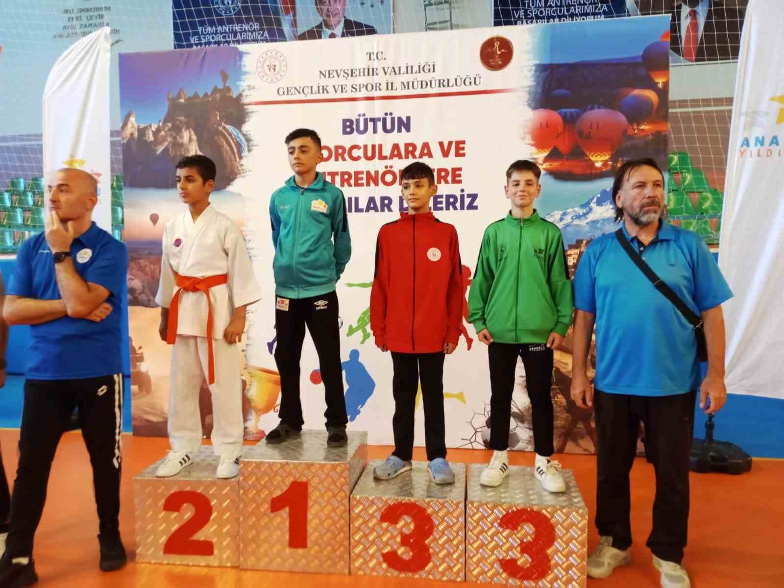 Türkiye Şampiyonası’nda Kocaelili sporculardan madalyalar