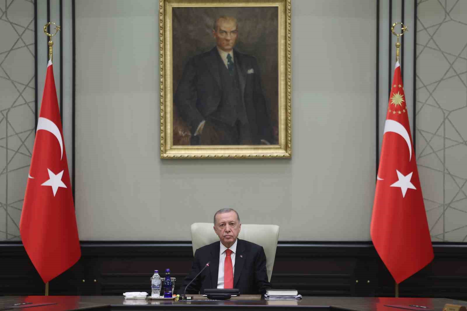 Cumhurbaşkanı Erdoğan: “Ekonomideki sorunları aşacak irademiz, tecrübemiz, potansiyelimiz ve programımız mevcuttur”