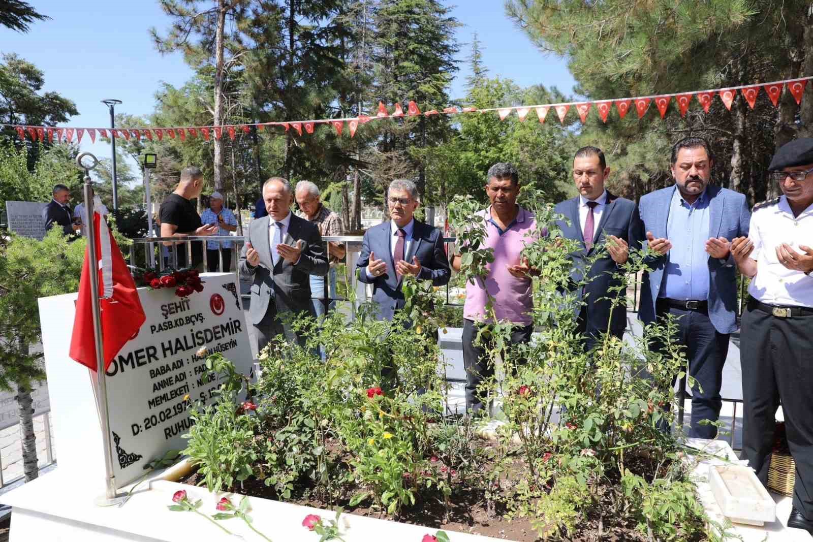 Niğde Valisi Dr. Cahit Çelik göreve başladı