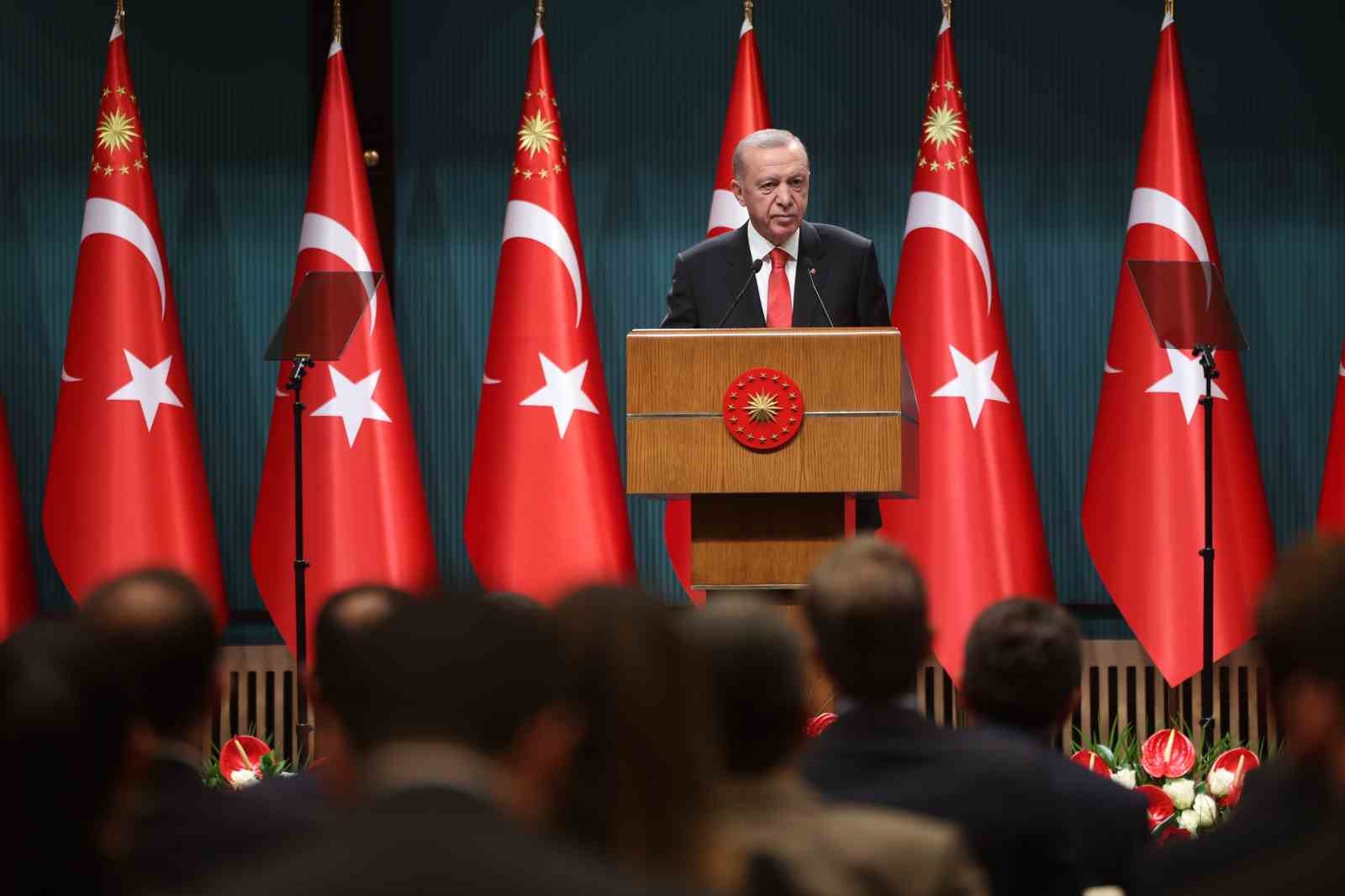 Cumhurbaşkanı Erdoğan: “Türkiye’nin geleceğini karartmak isteyen odaklara rağmen ülkemizi hedeflerine ulaştırmak için yolumuza devam edeceğiz”
