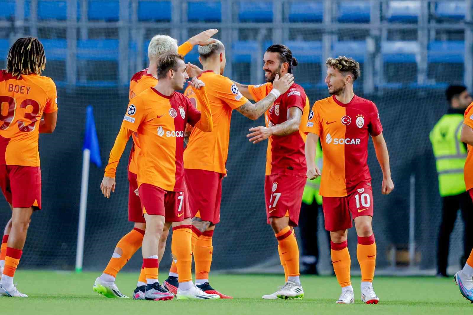 UEFA Şampiyonlar Ligi: Molde: 1 - Galatasaray: 2 (İlk yarı)