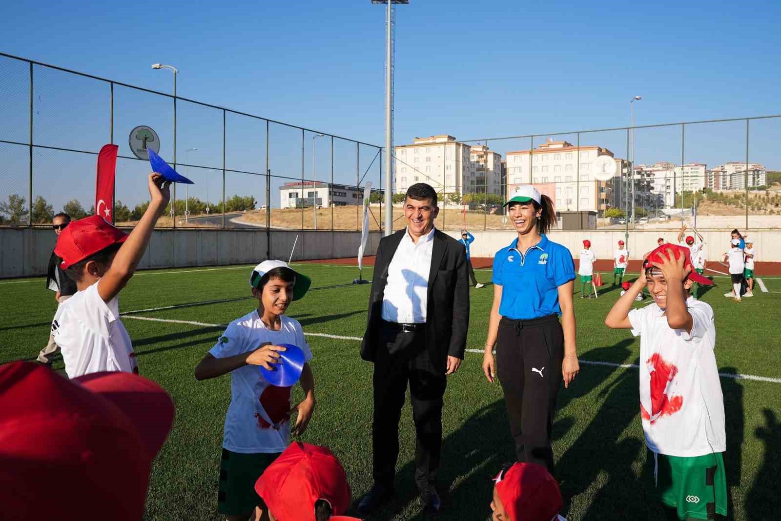 Fadıloğlu: “Koordinatif yetenekleri gelişiyor”