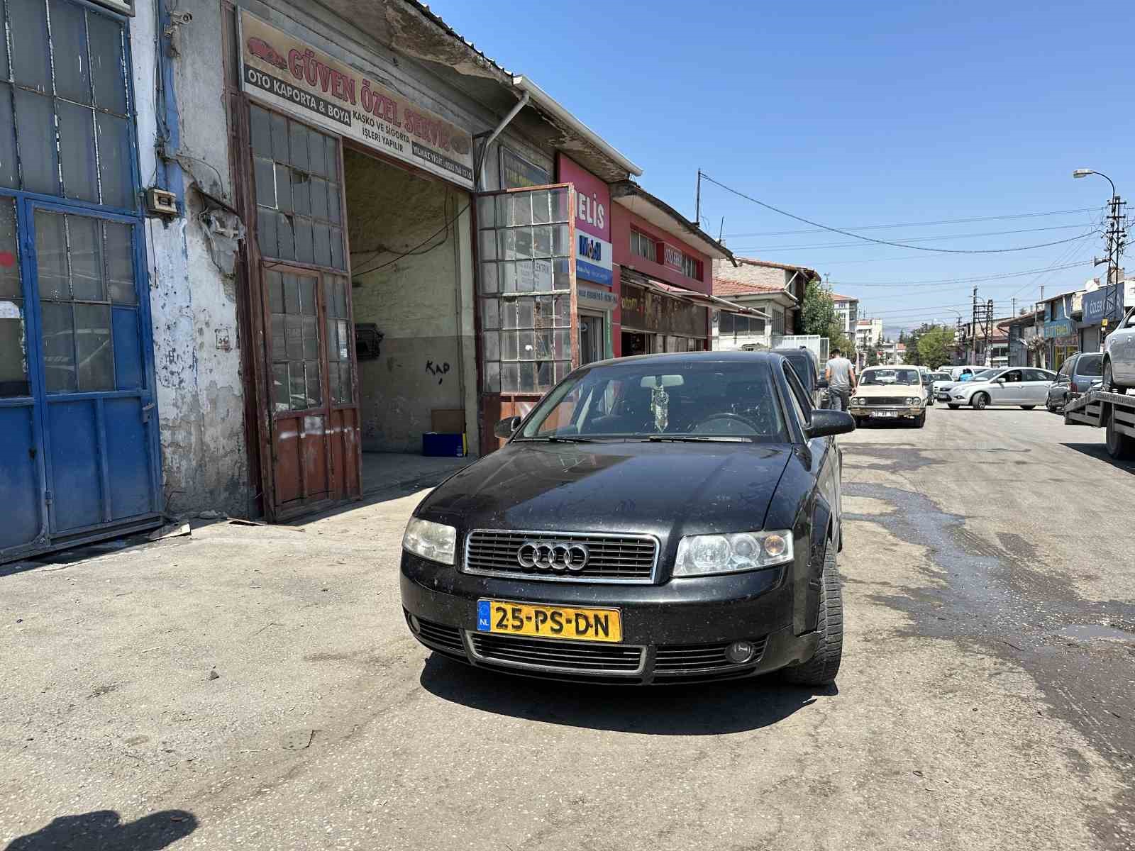 Otomobillerini ucuz ve güvenli bir şekilde tamir ettirmek isteyen gurbetçiler Eskişehir’deki ustaları tercih ediyor