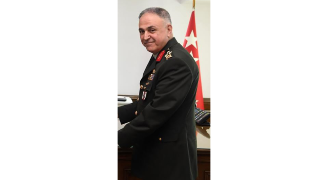 Genelkurmay Başkanlığına 2’nci Ordu Komutanı Orgeneral Metin Gürak atandı.
