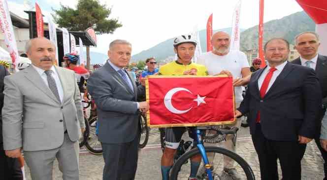 100. Yıl Cumhuriyet Bisiklet Turu’nun Amasya-Samsun etabı başladı