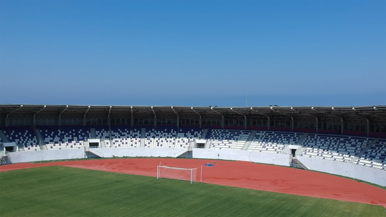 Deniz manzaralı Sinop Stadı tamamlandı