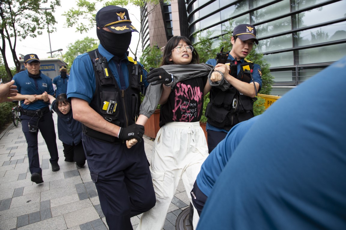 Güney Kore'de 'Fukuşima' protestosu: 16 kişi gözaltına alındı
