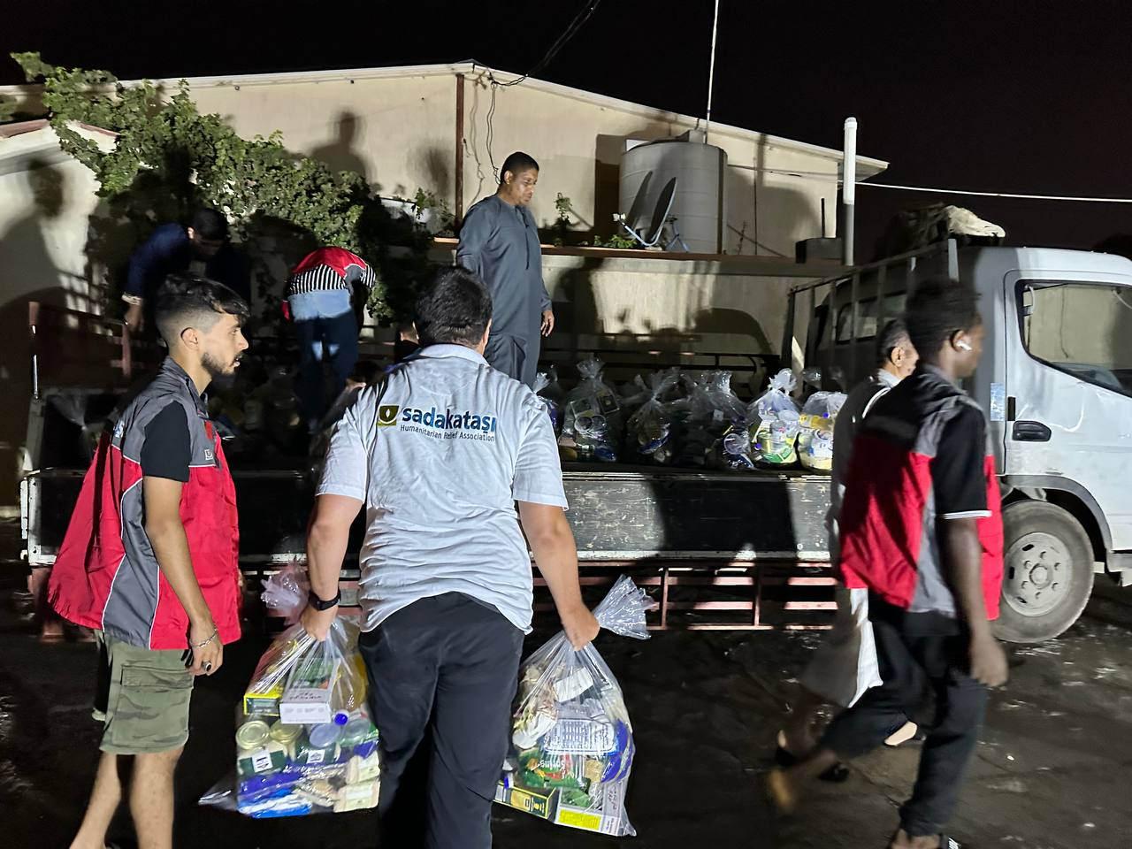 Sadakataşı Libya’da sel mağdurlarına yardım ulaştırdı
