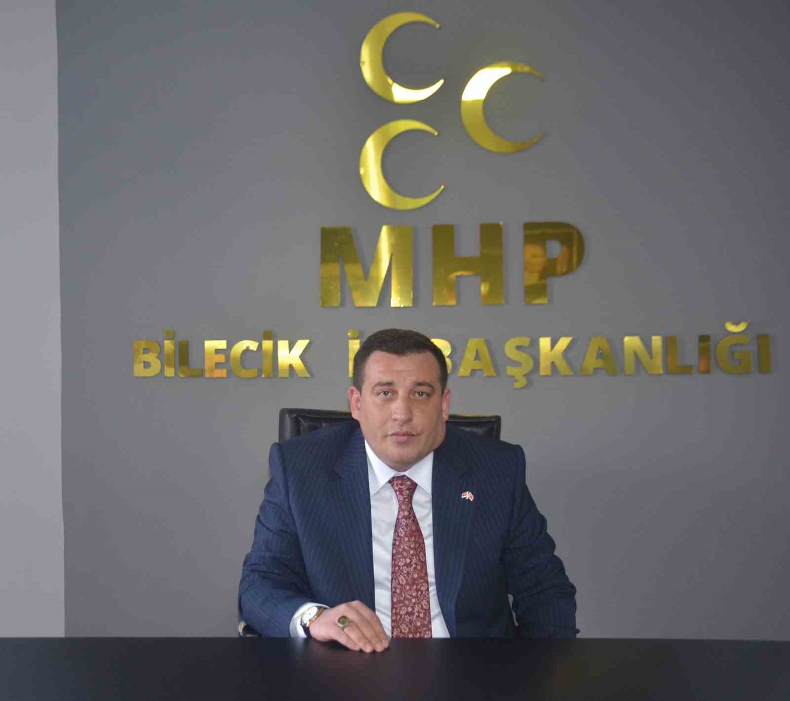 MHP İl Başkanı Özkan mazbatasını aldı