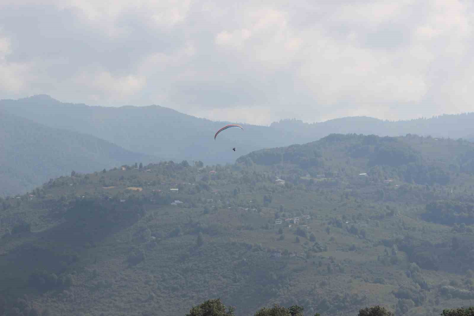 Gökyüzünde her saniye adrenalin yaşıyorlar