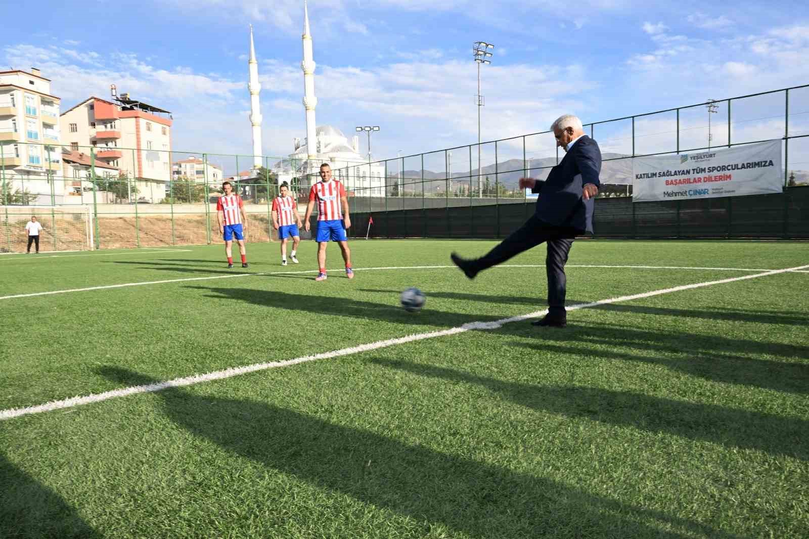 Battalgazi Belediyesi’nde anlamlı futbol turnuvası