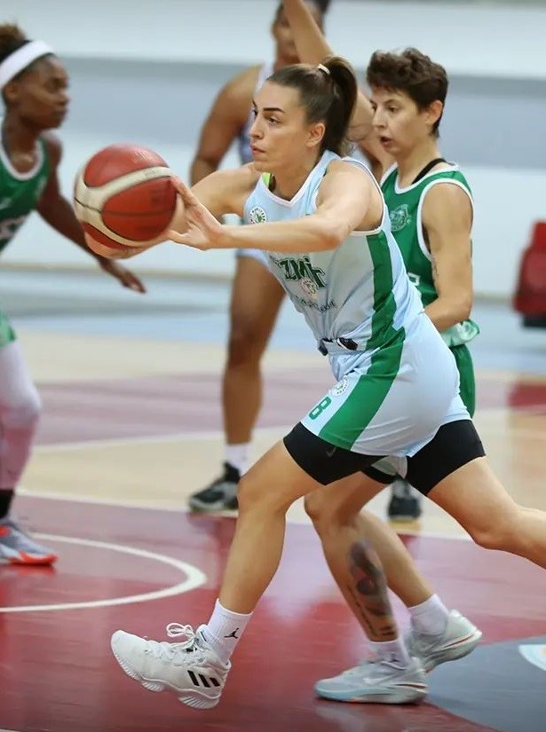 Erciyes Cup 2. Maç: İzmit Belediyespor: 95 - Bursa Uludağ Basketbol: 96