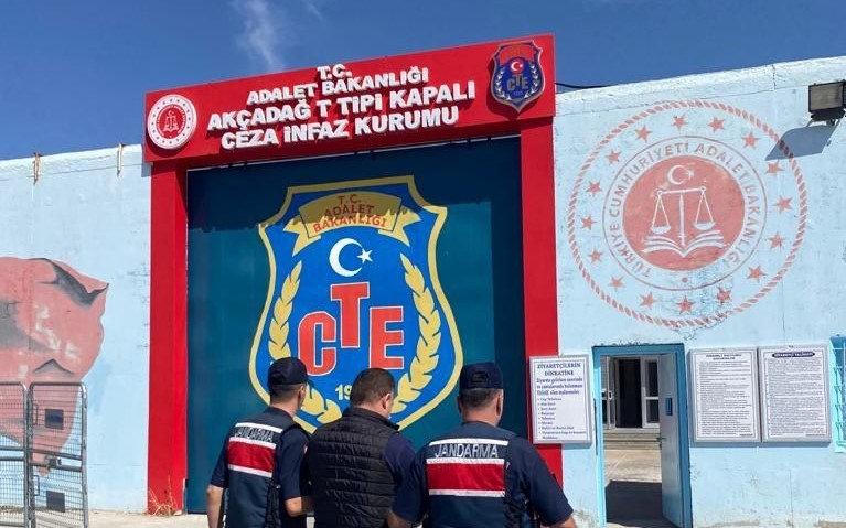 Malatya'da FETÖ ve PKK/KCK/PYD/YPG'ye operasyon: 3 tutuklama