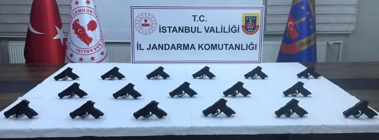 Eyüpsultan'da silah kaçakçılığı operasyonu: 9 gözaltı