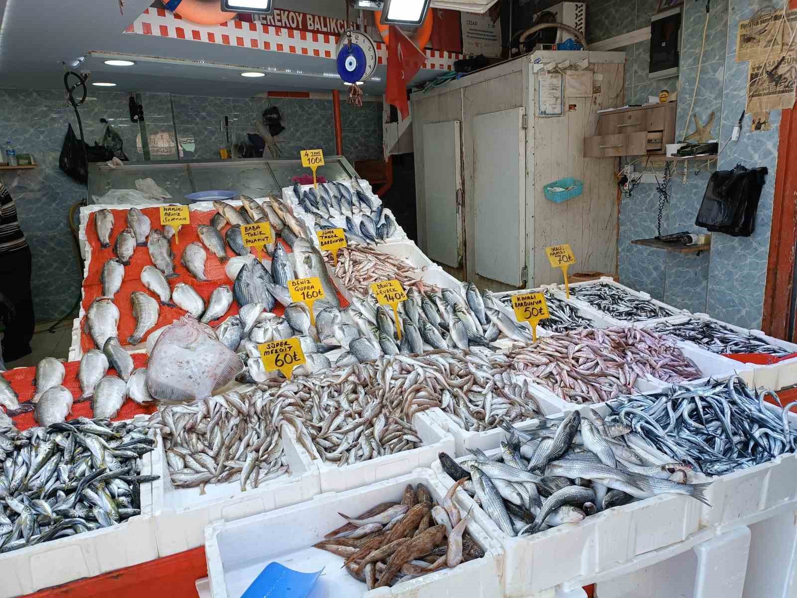 Balıkçı tezgahının bu sezonki starı ’hamsi’