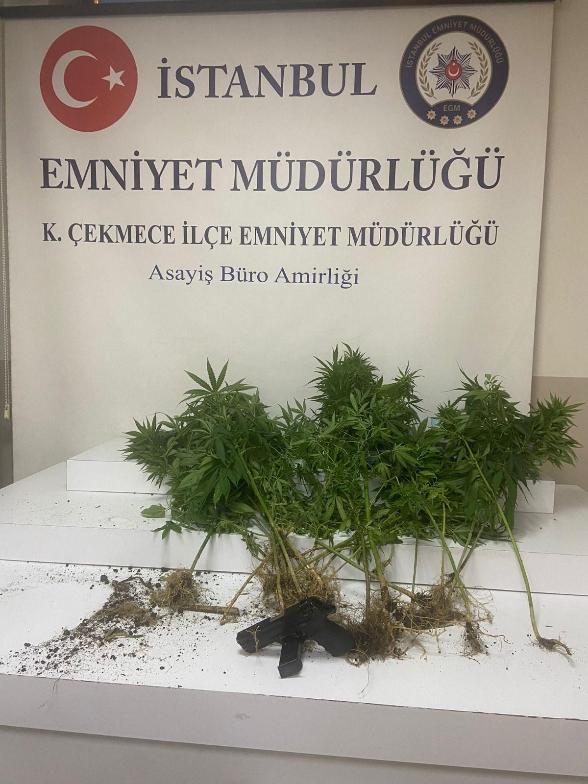 İstanbul'da uyuşturucu operasyonu: 4 kişi yakalandı, 1'i tutuklandı