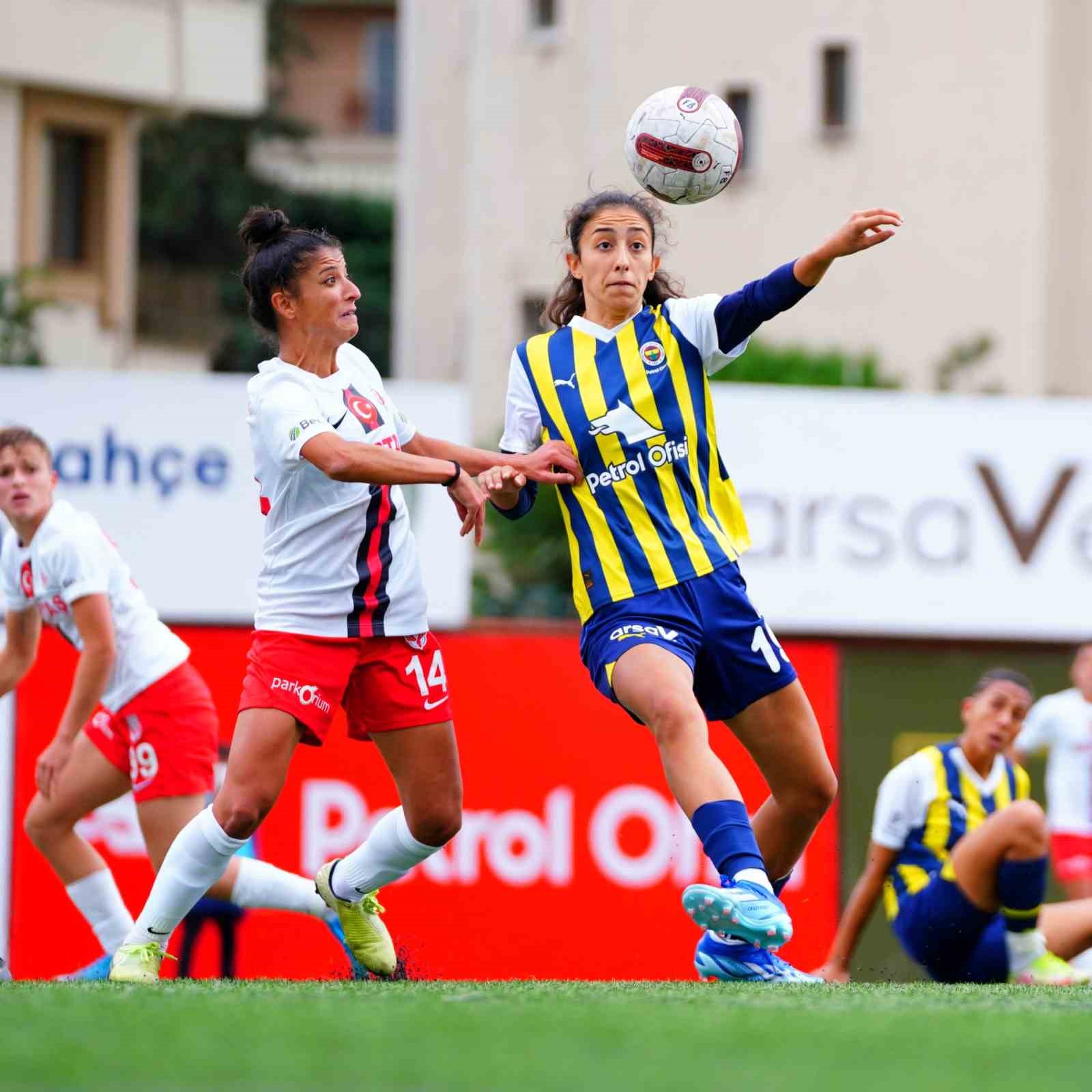 Turkcell Kadın Futbol Süper Ligi: Fenerbahçe: 0 - Ankara BŞB Fomget: 1