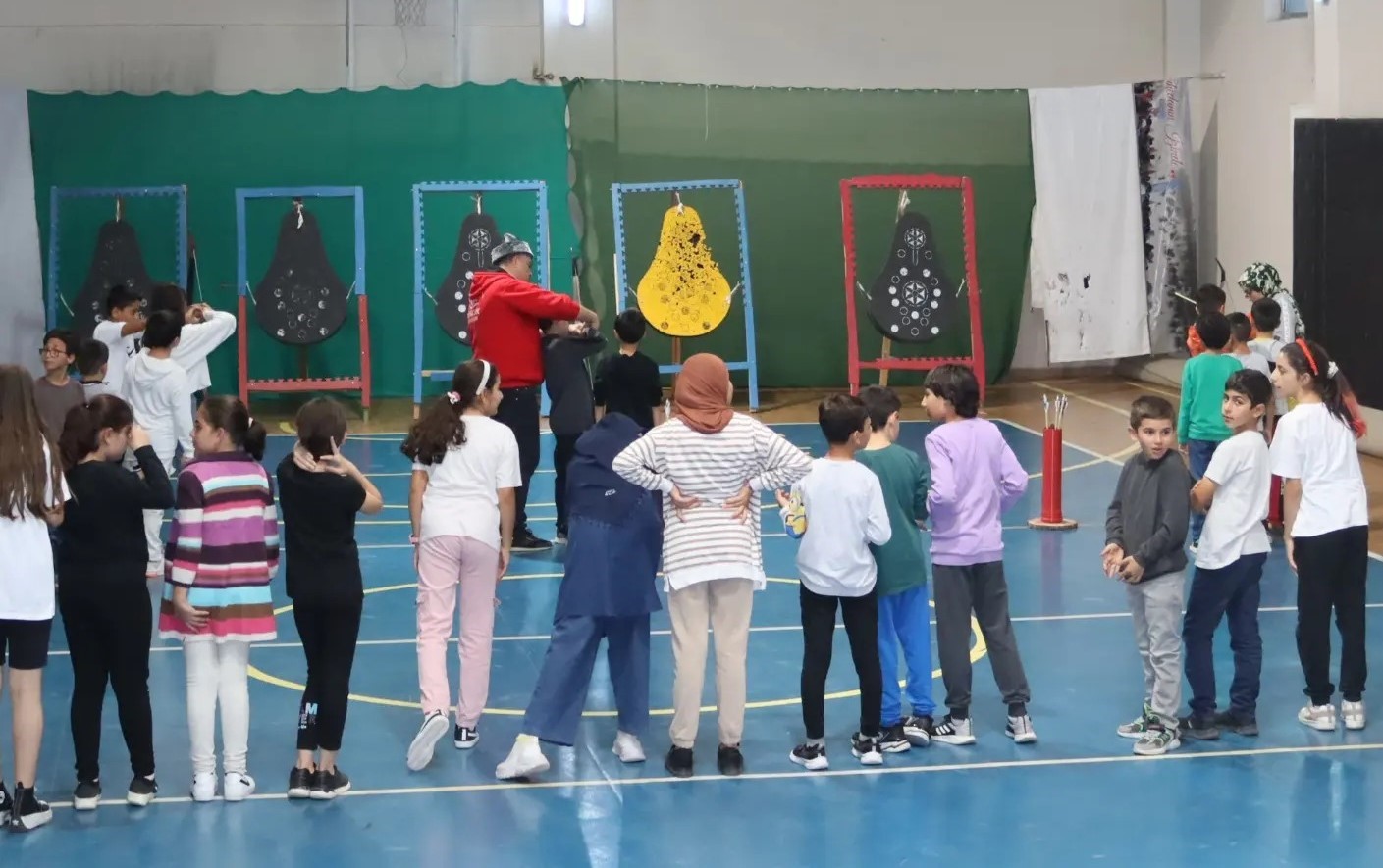 Erzincan’da minik ‘okçular’ yetişiyor