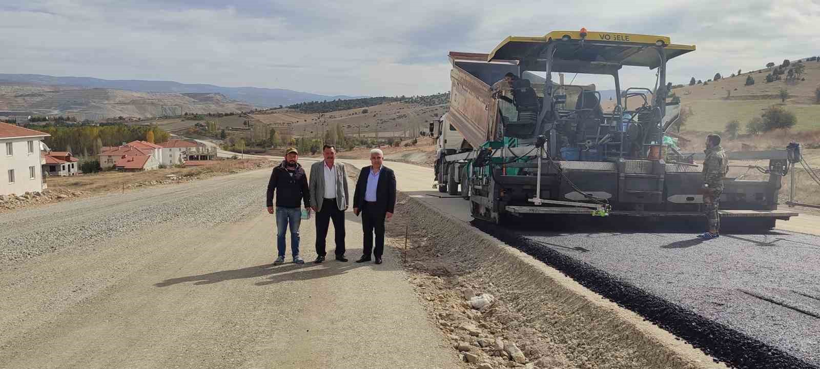 Başkan Çalışkan, Hisarcık-Gediz yolunda inlemelerde bulundu