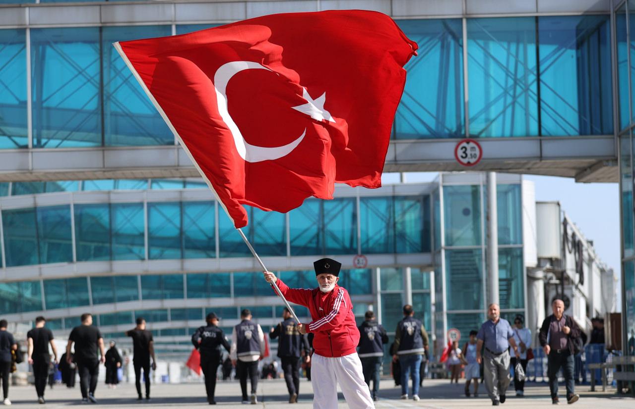 Türkiye Filistin için ayakta! Yüz binler toplandı, Erdoğan'ı bekliyor