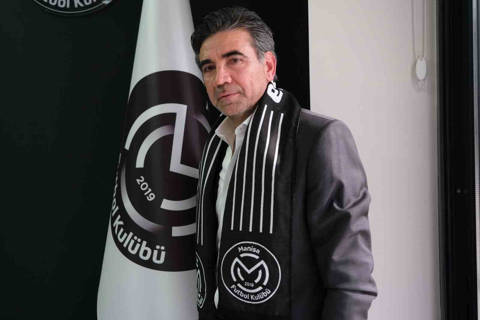 Manisa FK’da Teknik Direktör Osman Özköylü’yle imzalar atıldı