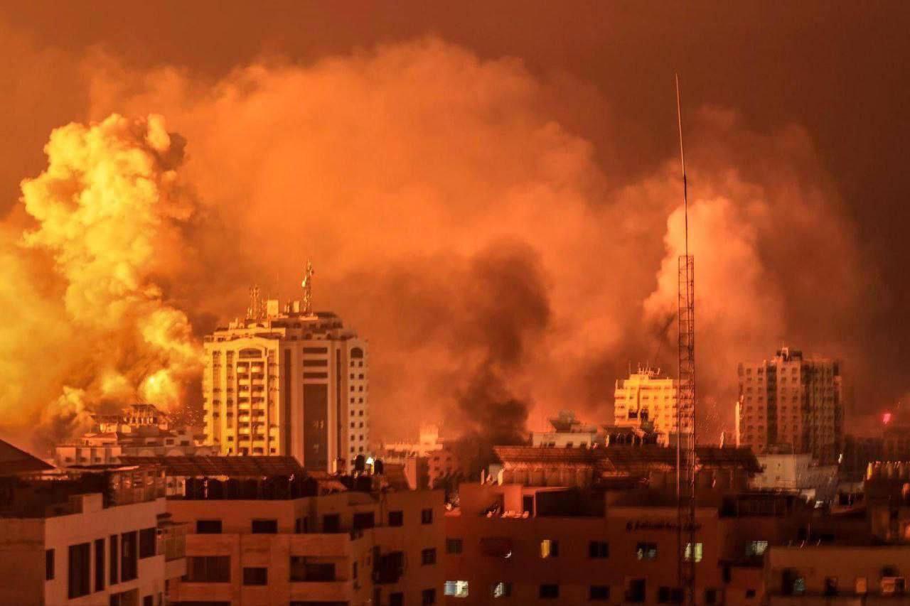 İsrail-Filistin savaşı: İsrail, Gazze'ye ve hastane bölgelerine bombardıman başlattı!