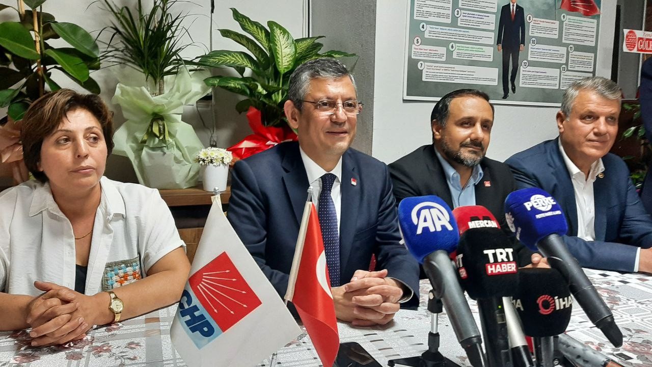 CHP’li Özgür Özel: “Değişim yaşanmazsa yerel seçimler ve parti zarar görür”