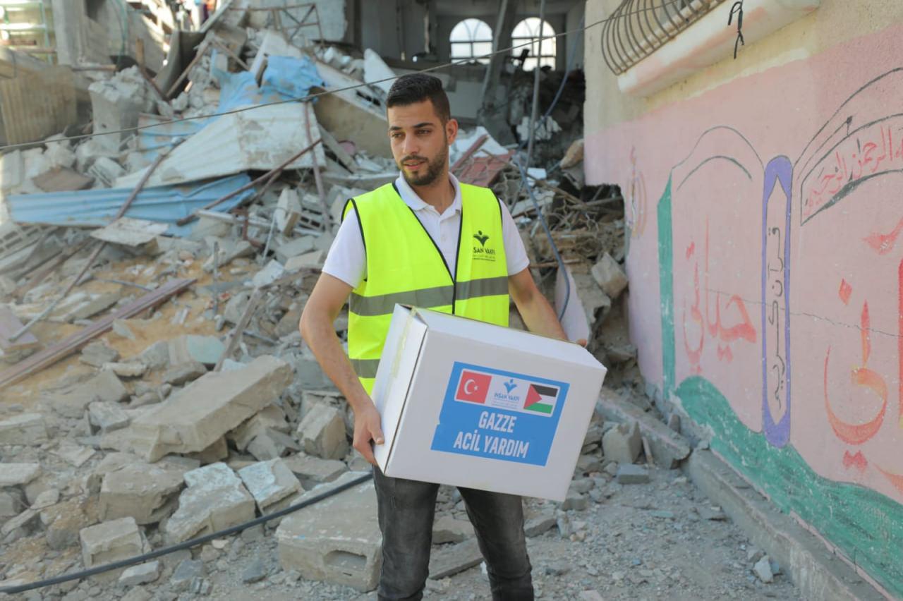 İnsan Vakfı Gazze'ye yardımlarını ulaştırmaya devam ediyor