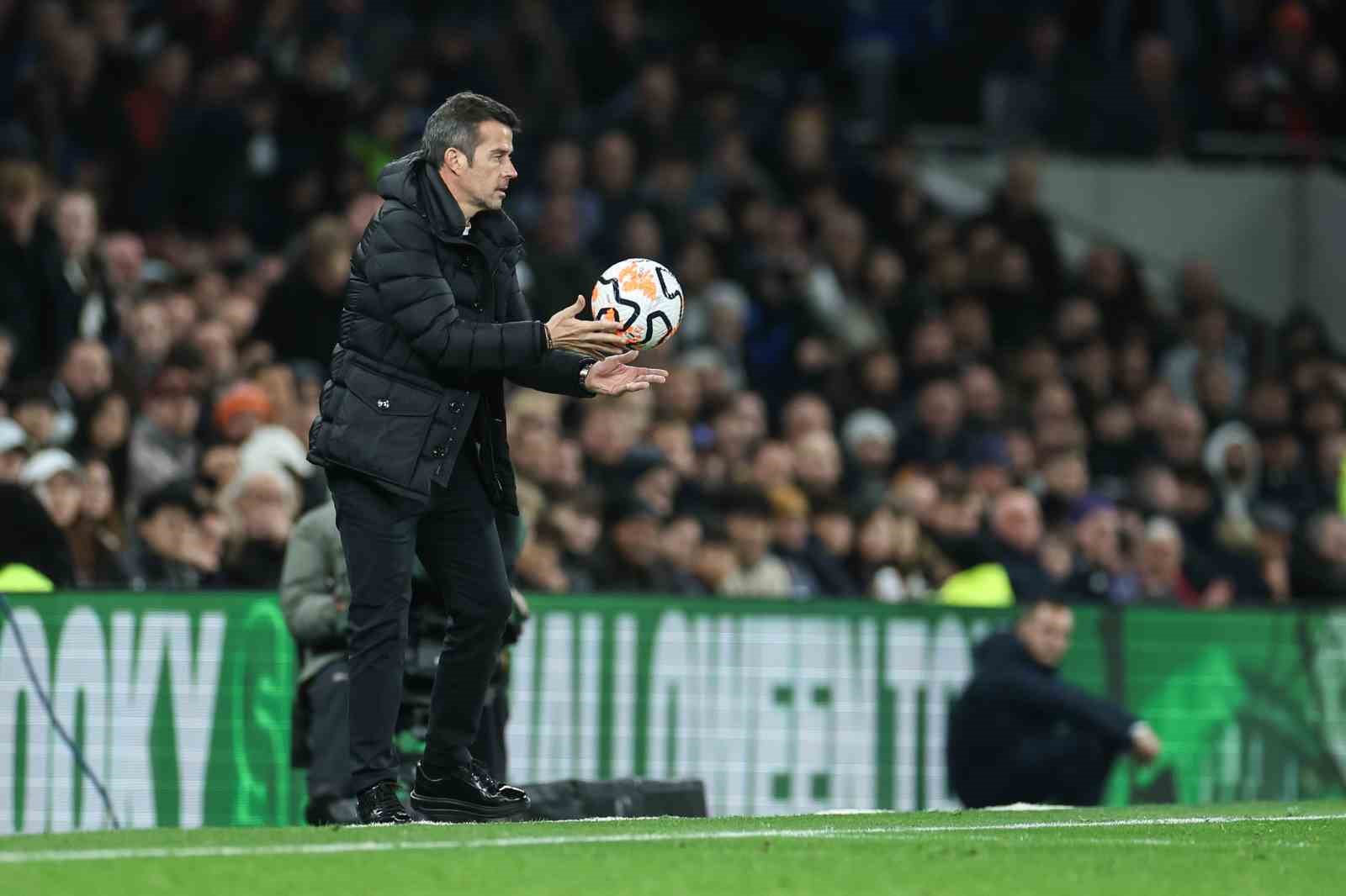 Fulham’da, Marco Silva’nın sözleşmesini 2026 yılına kadar uzatıldı