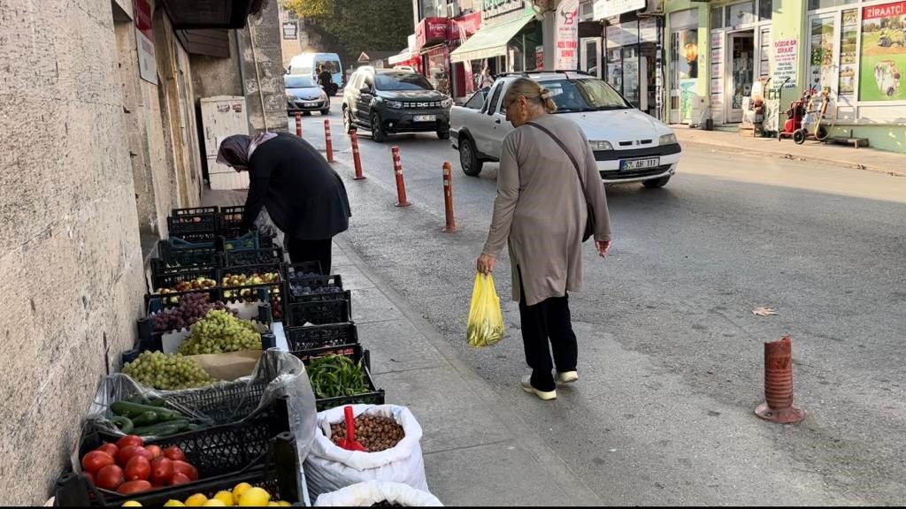 Sinop kestanesi tezgahlarda: Kilosu 250 lira