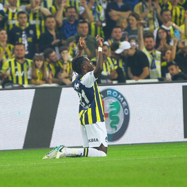 Son Dakika: Kanarya'dan gol şov! Fenerbahçe, sahasında Hatayspor'u 4-2 mağlup etti