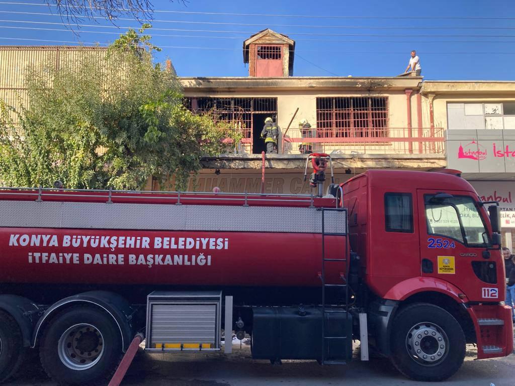 Konya'da korkutan yangın: Soğutma çalışmaları devam ediyor