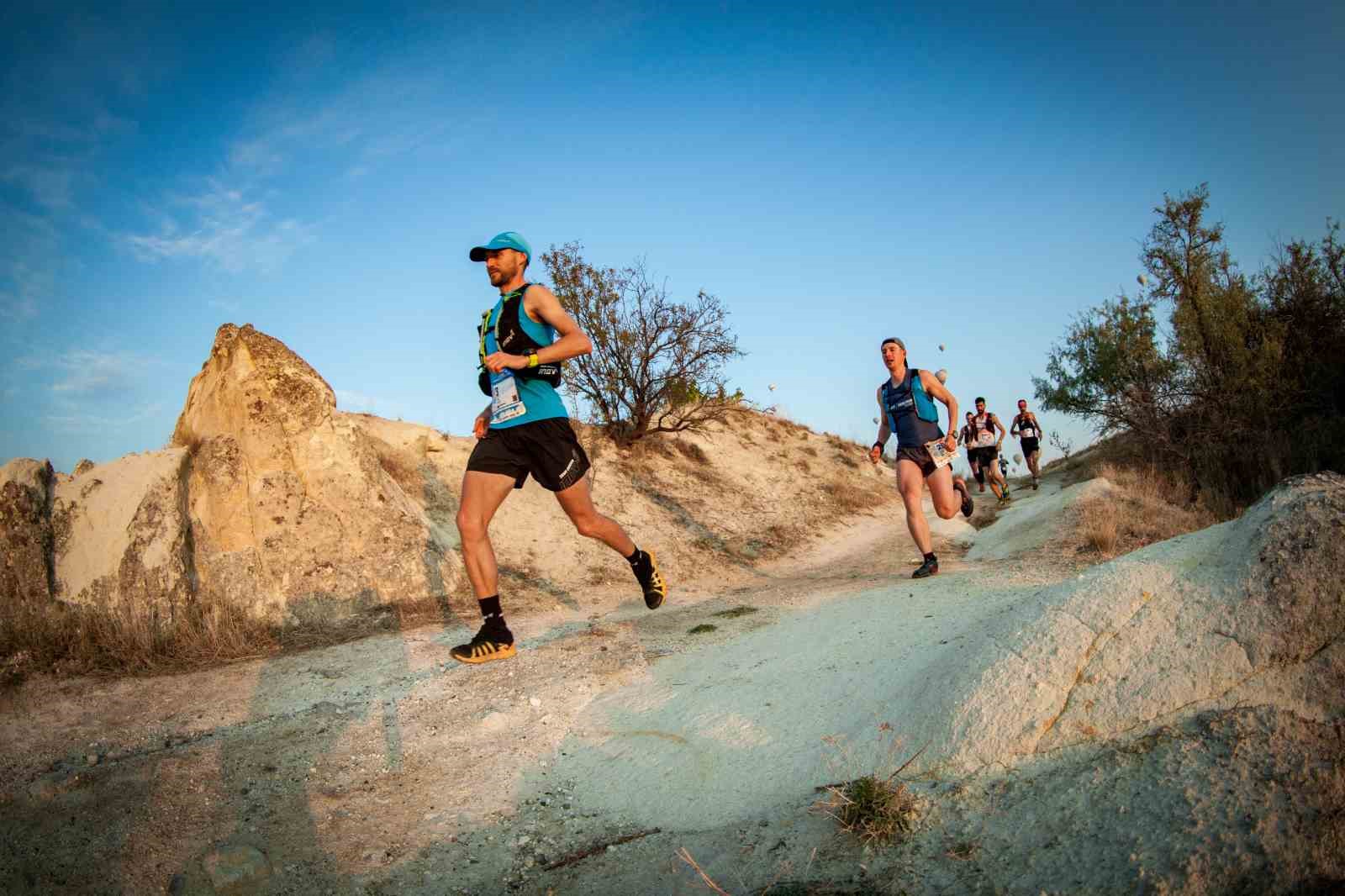 Cappadocia Ultra Trail dünyasının en iddialı isimleri Kapadokya’da koşacak