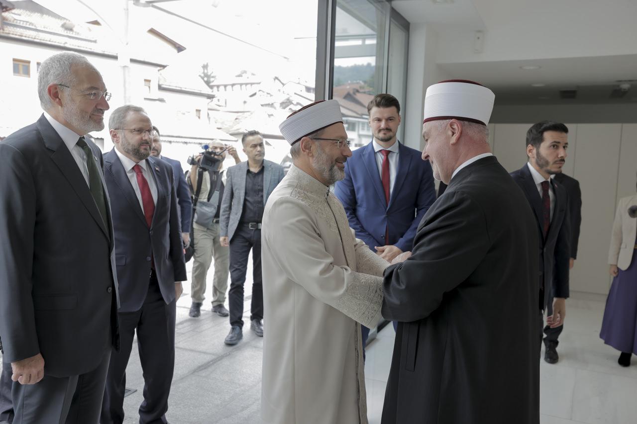 Diyanet İşleri Başkanı Erbaş, Bosna Hersek İslam Birliği Başkanı Kavazovic ile görüştü