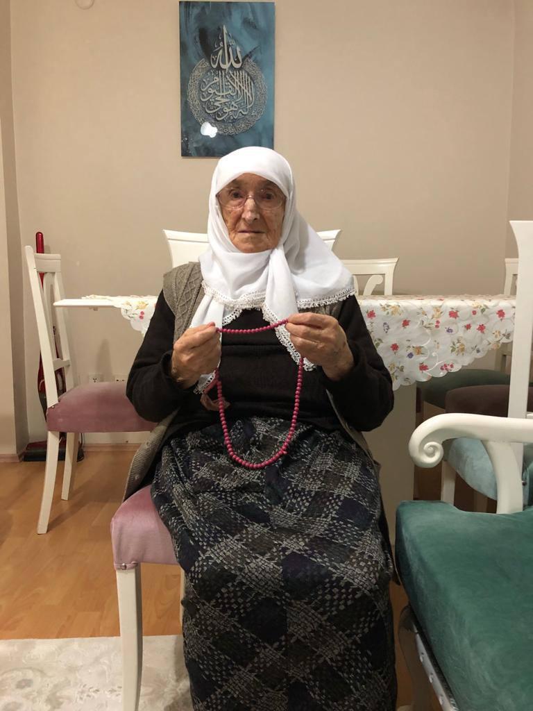 Diyanet İşleri Başkanı Erbaş'ın annesi Hakk'a yürüdü