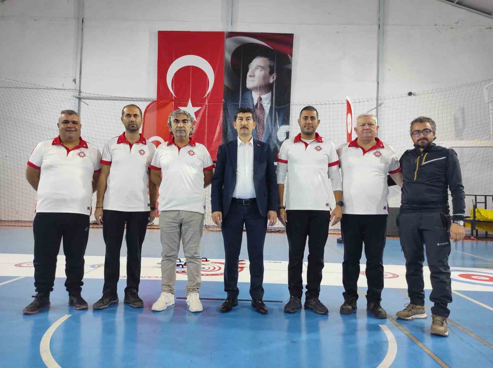 Köyceğiz’de öğretmenler arasında çeşitli turnuvalar gerçekleştirildi